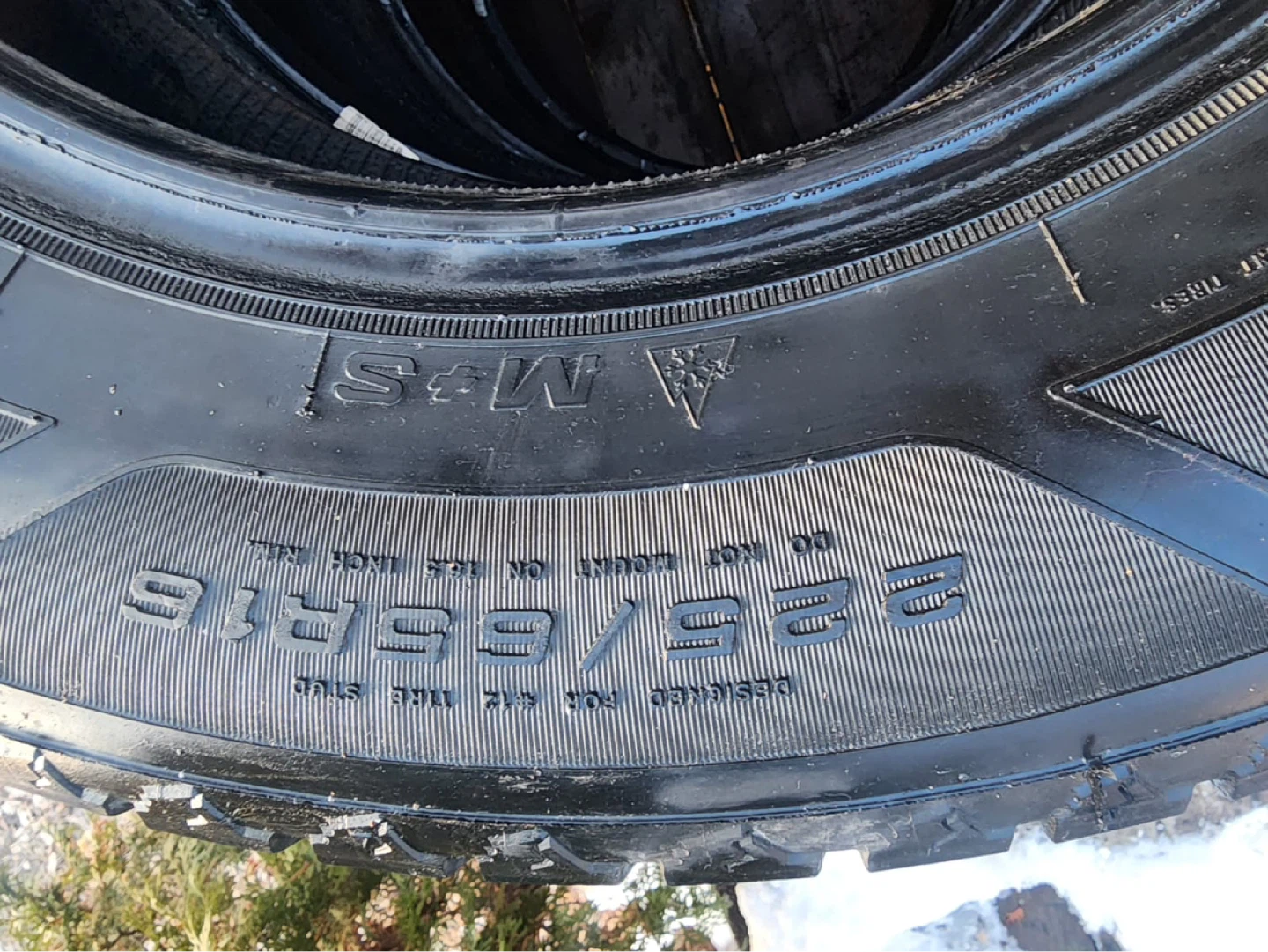 Goodyear Winter Tires 225/65R16 - photo 2