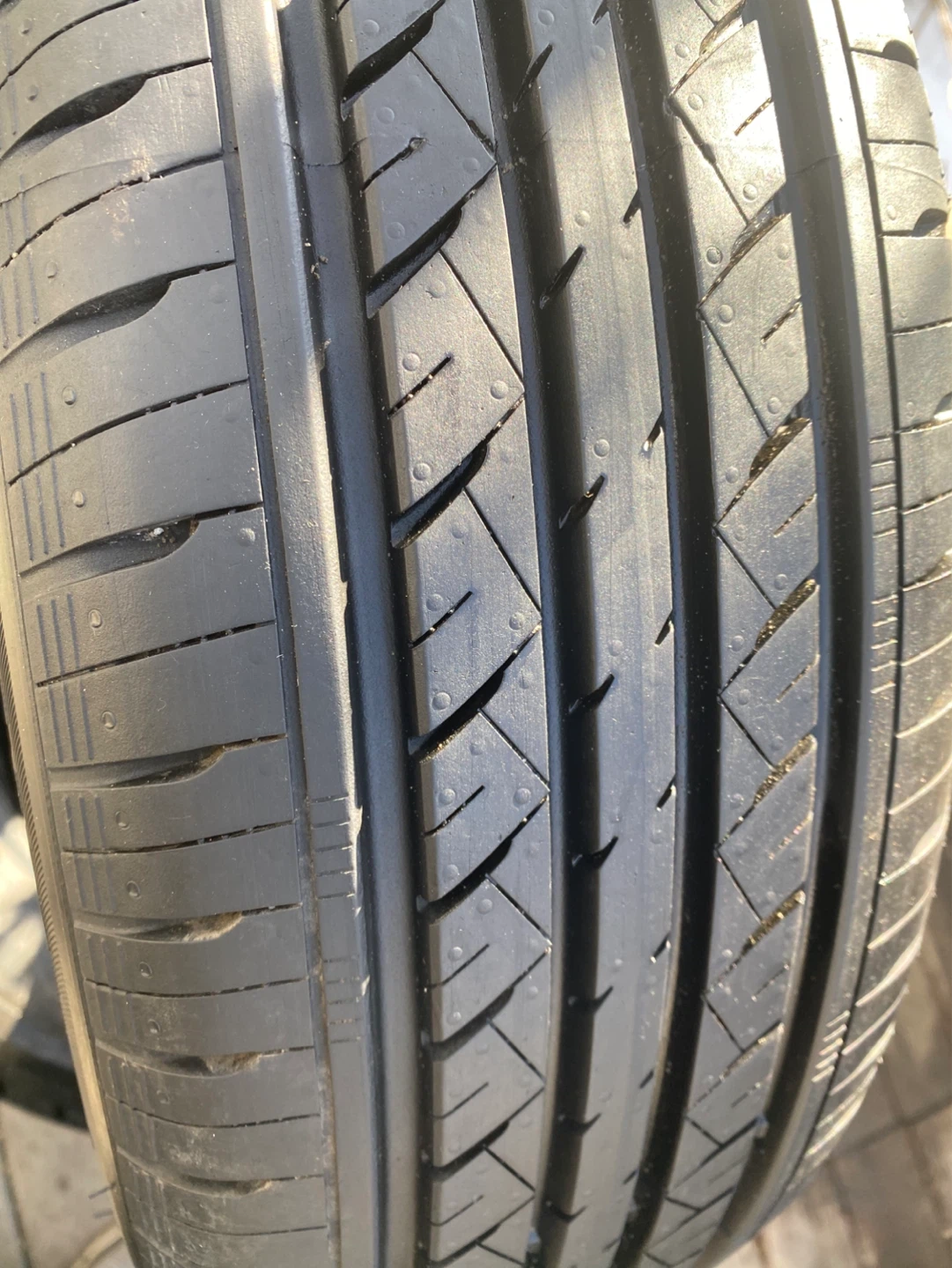 Set of 4 Milestar All-Season Tires 175/65R14 - photo 5
