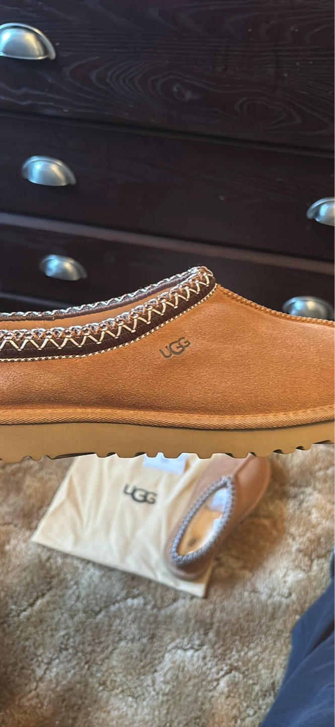 Ugg Slippers with Dust Bag