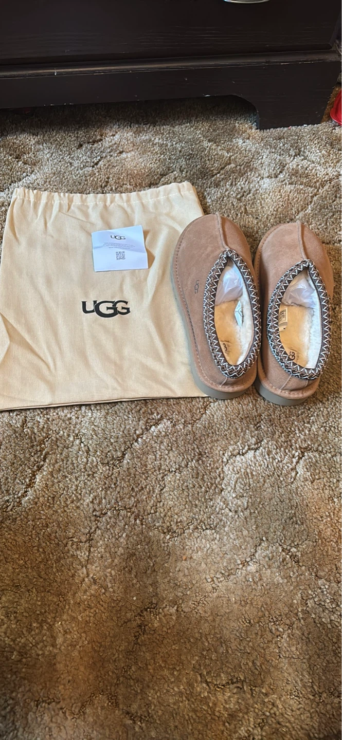 Ugg Slippers with Dust Bag - photo 2
