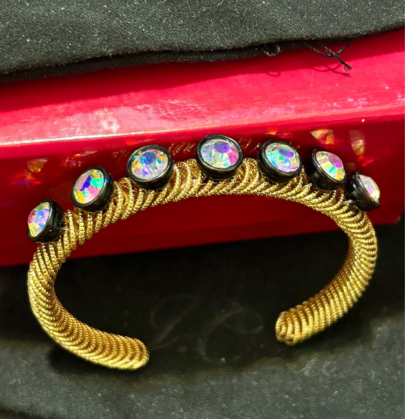 Brand New Jcrew gold rhionestone bracelet