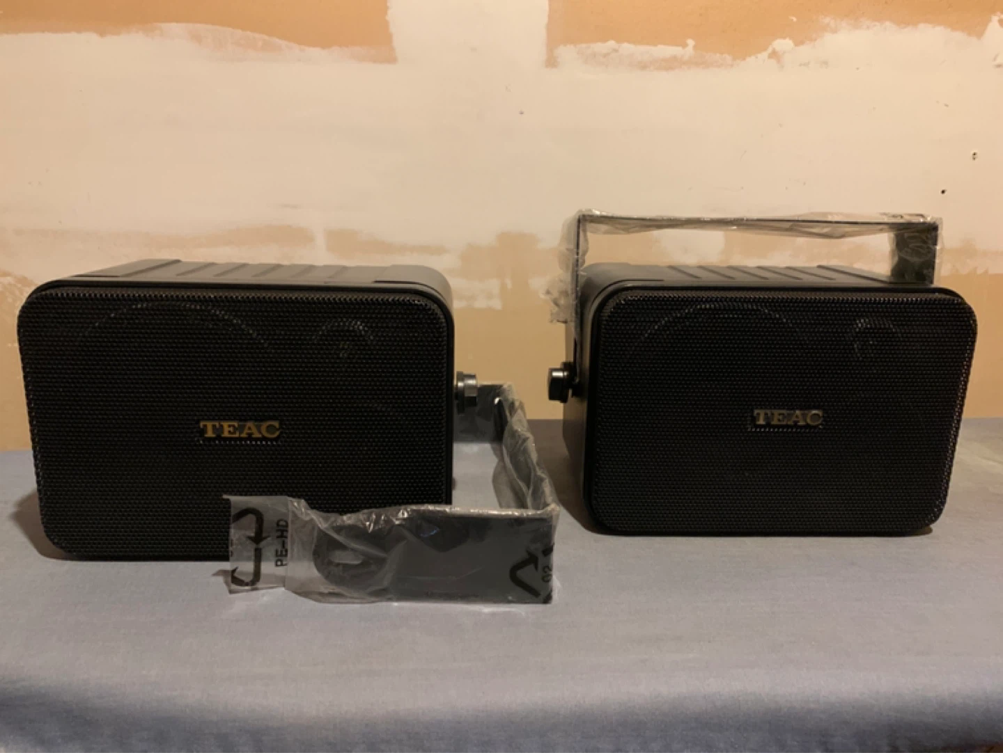 TEAC LS-X700 Speaker System
