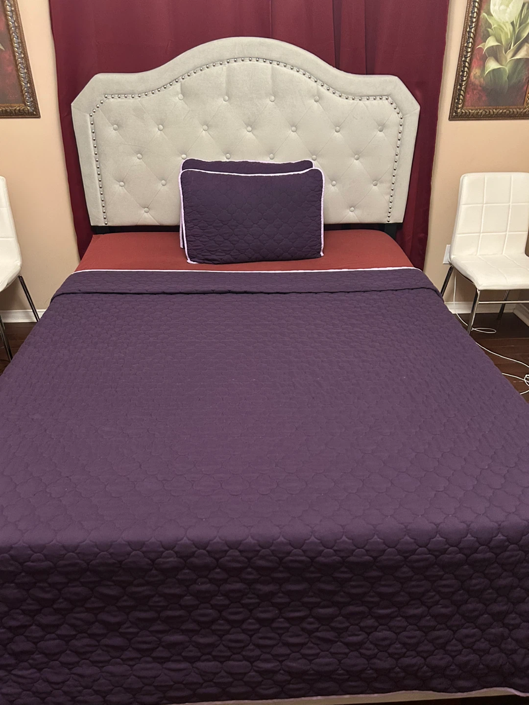 Queen Size Mattress with Maple Leaf Design