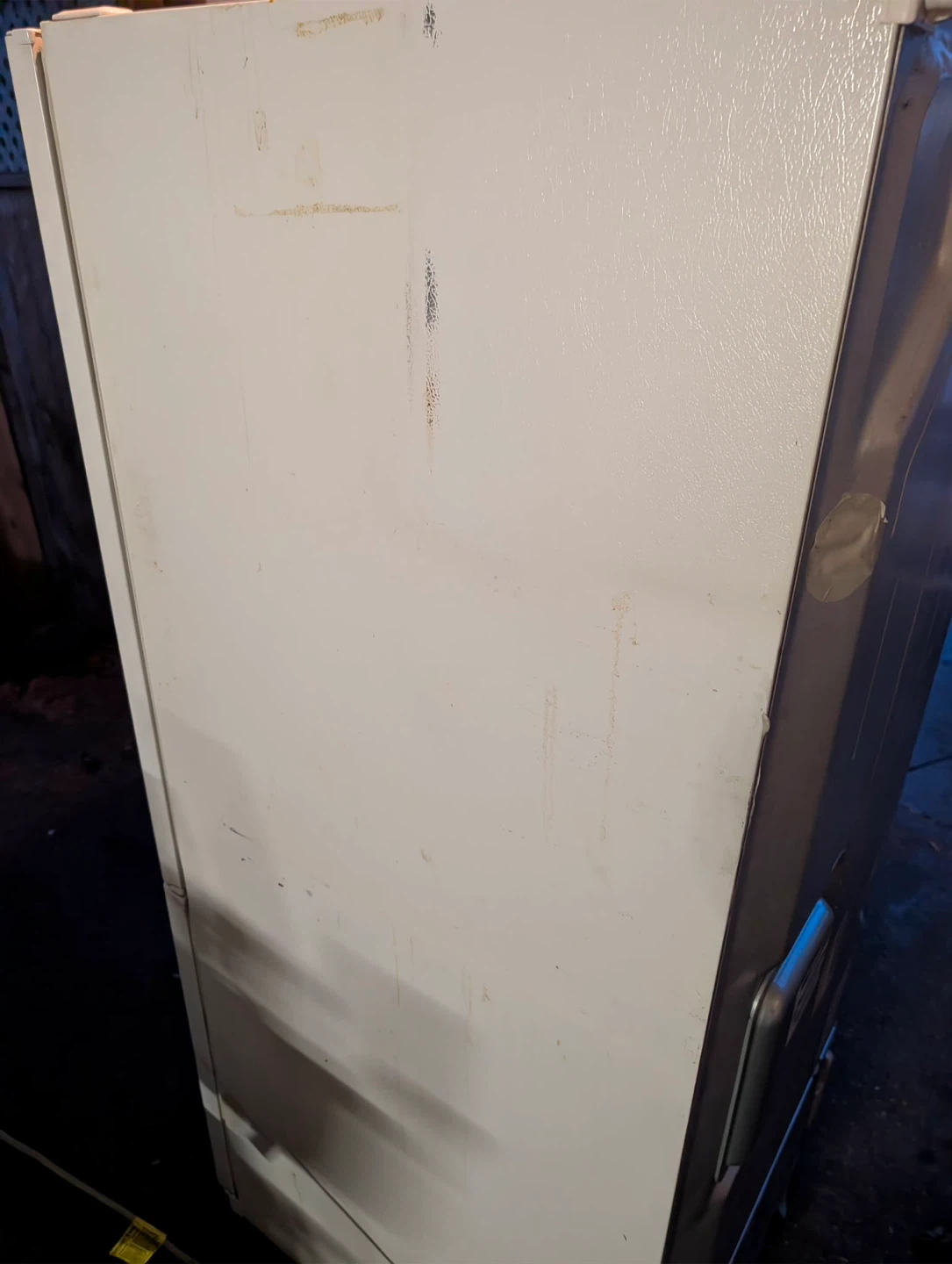 LG White Refrigerator -30inch - photo 2
