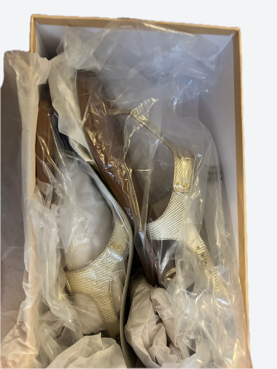 Michael Kors Pale Gold Thong Sandals - Brand new, never used - photo 3