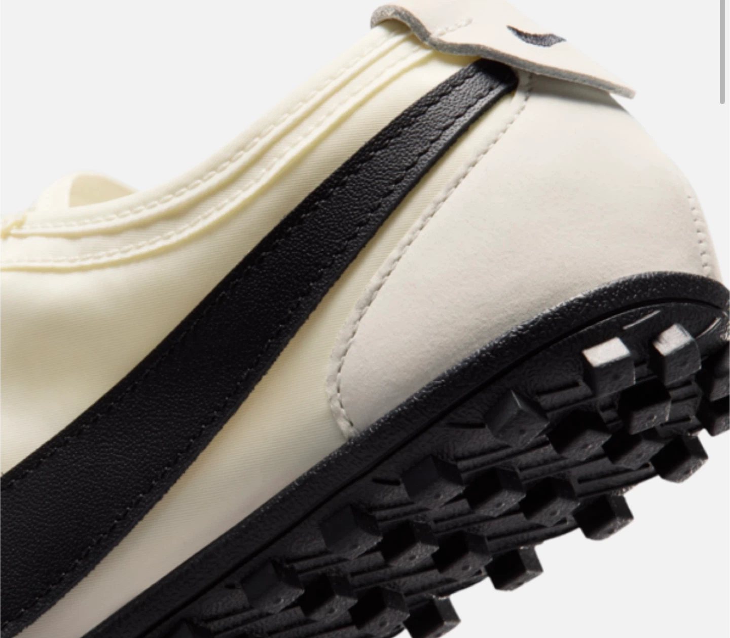 NEW- Size 10w/8.5m Nike Moon Shoe - photo 2