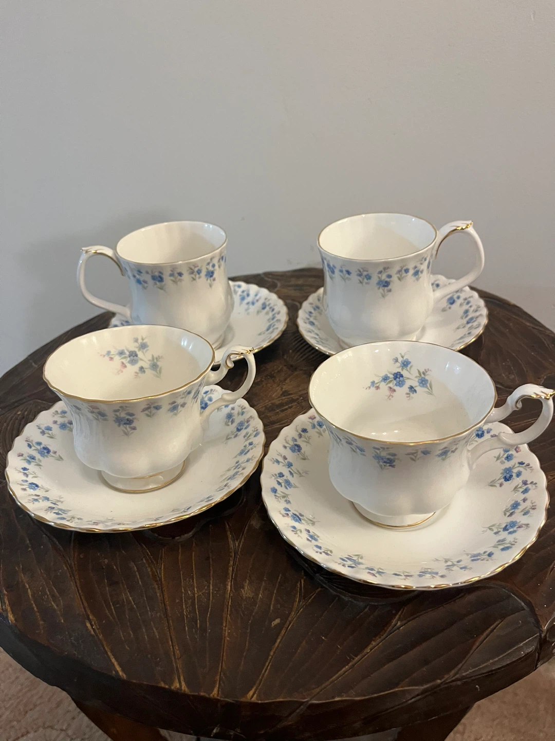 Set of 4 Royal Albert Teacups and Saucers