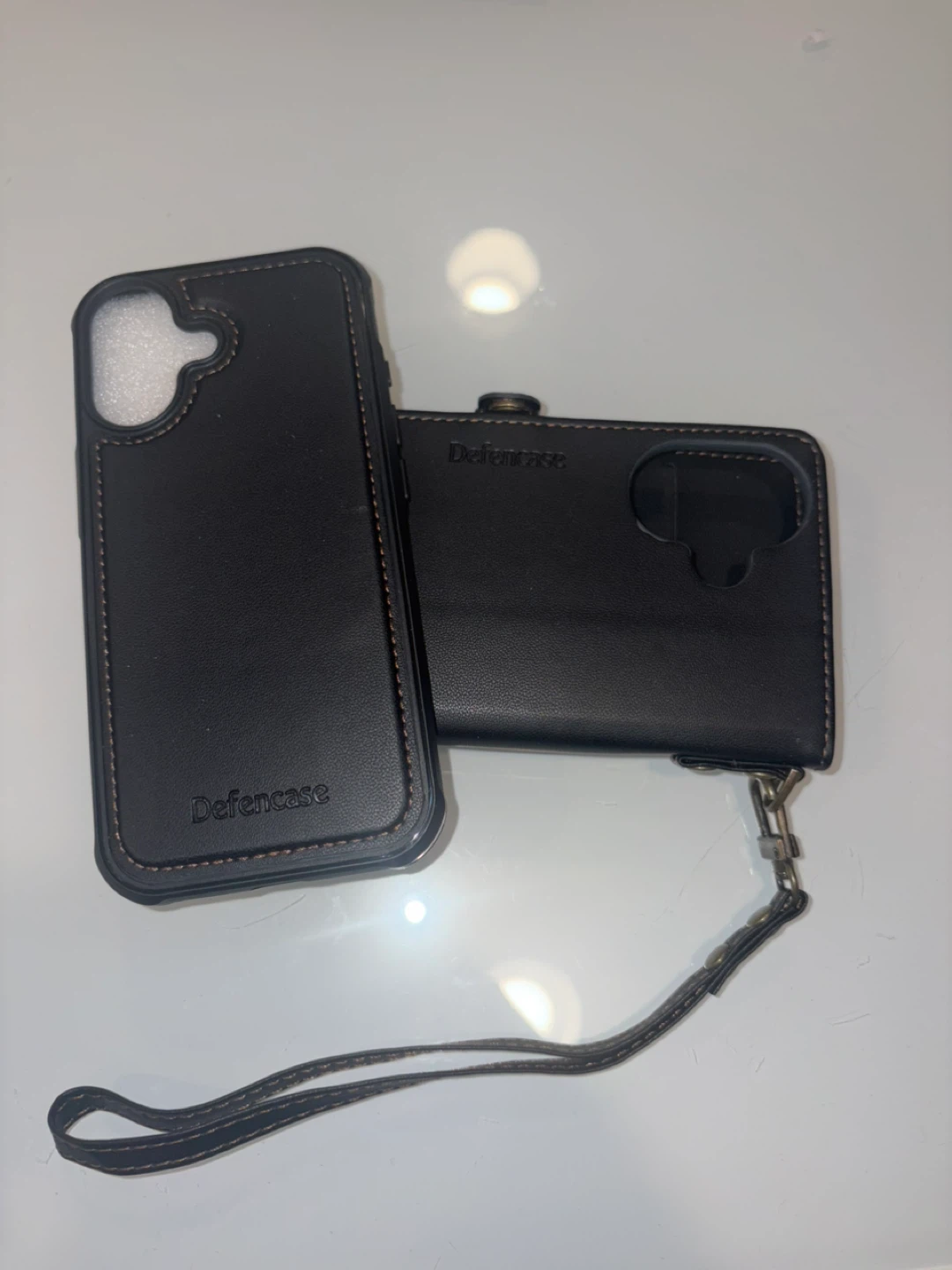 Iphone 17 Defencase Black Leather Wallet Phone Case with Zipper - photo 2