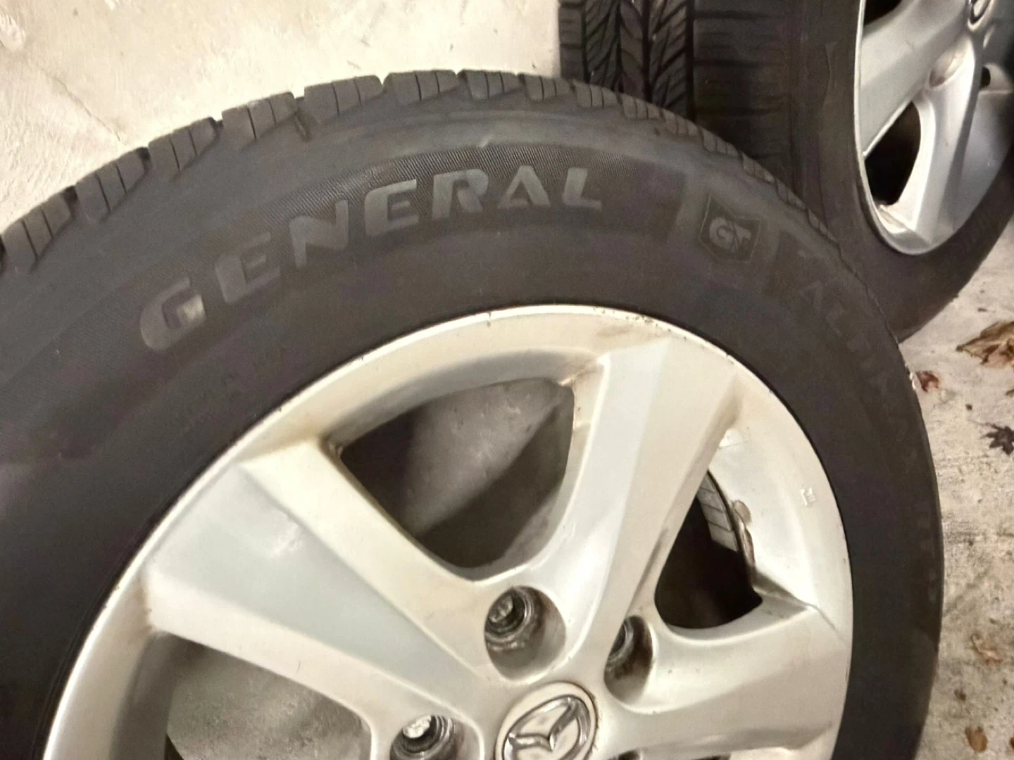 Set of 4 General Tire 195/65 R15 91H - photo 2