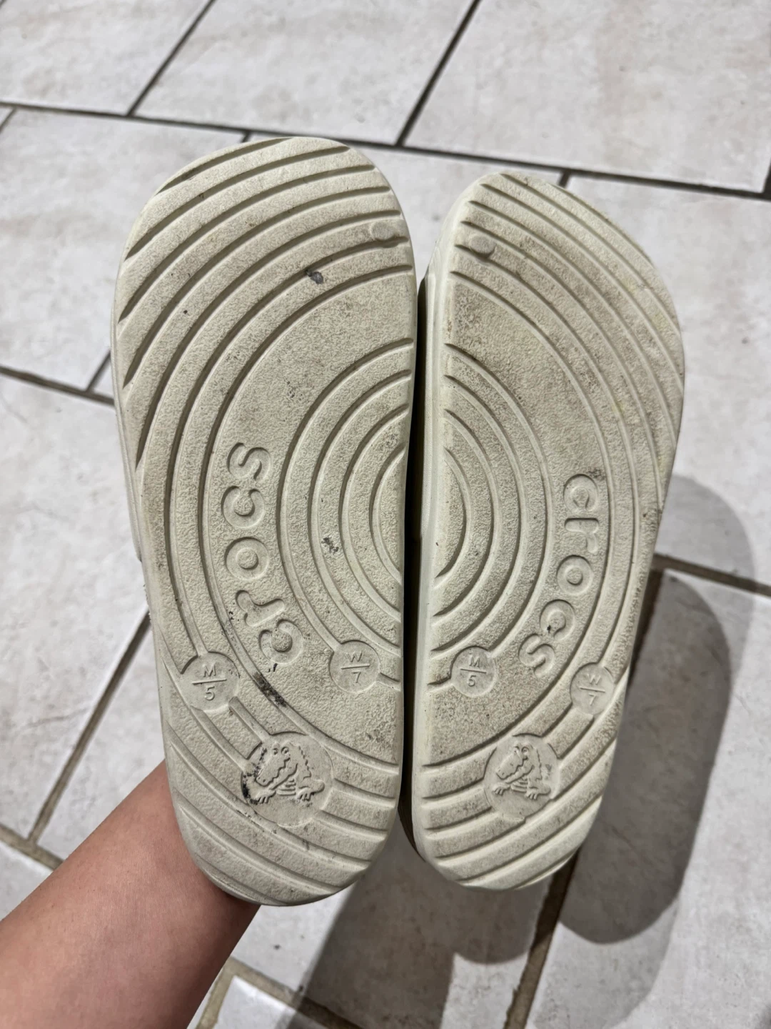 Crocs Slides Size M5/W7 - photo 2