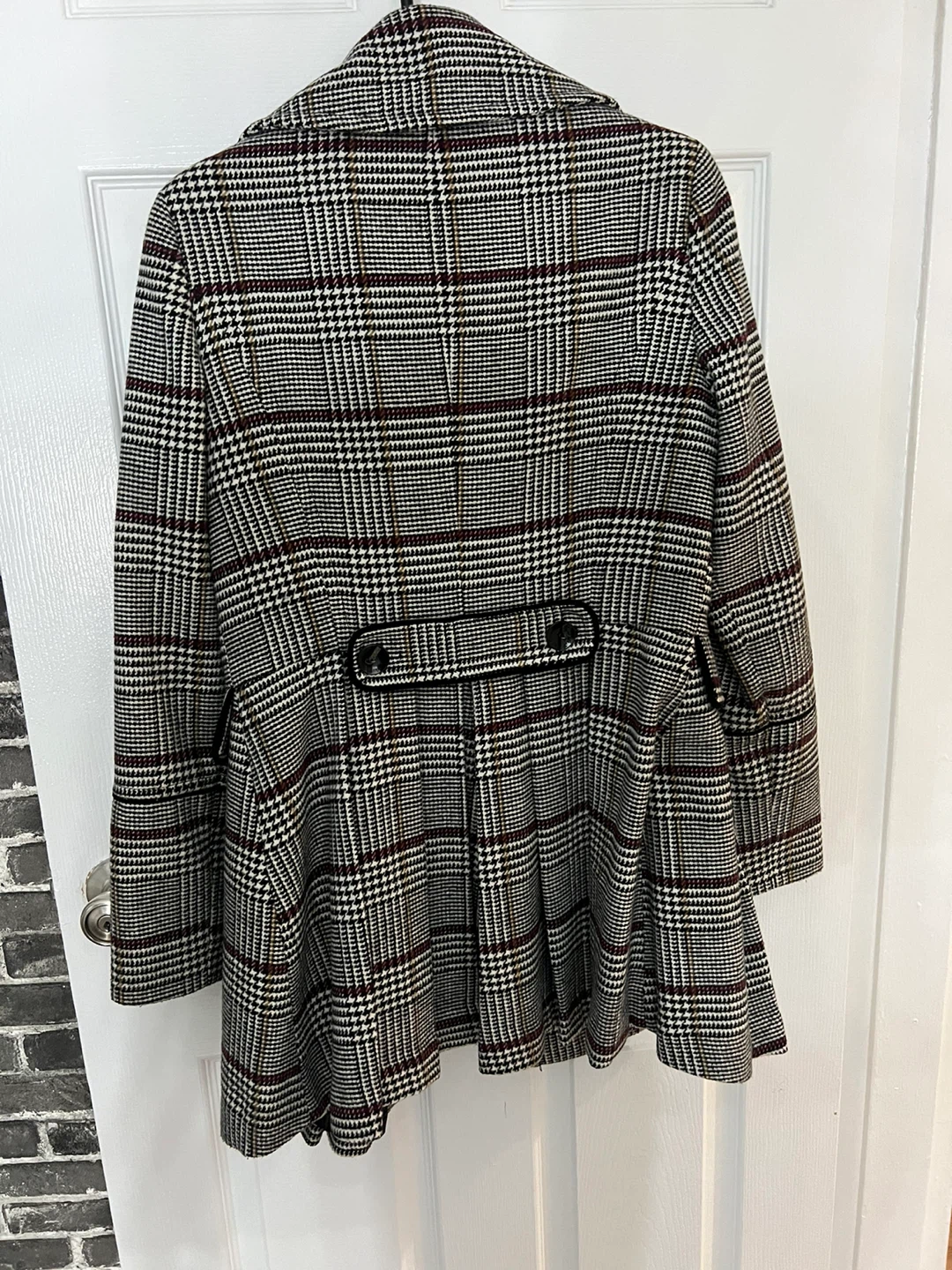 Ivanka Trump Plaid Double-Breasted Peplum Coat Size 6 - photo 2