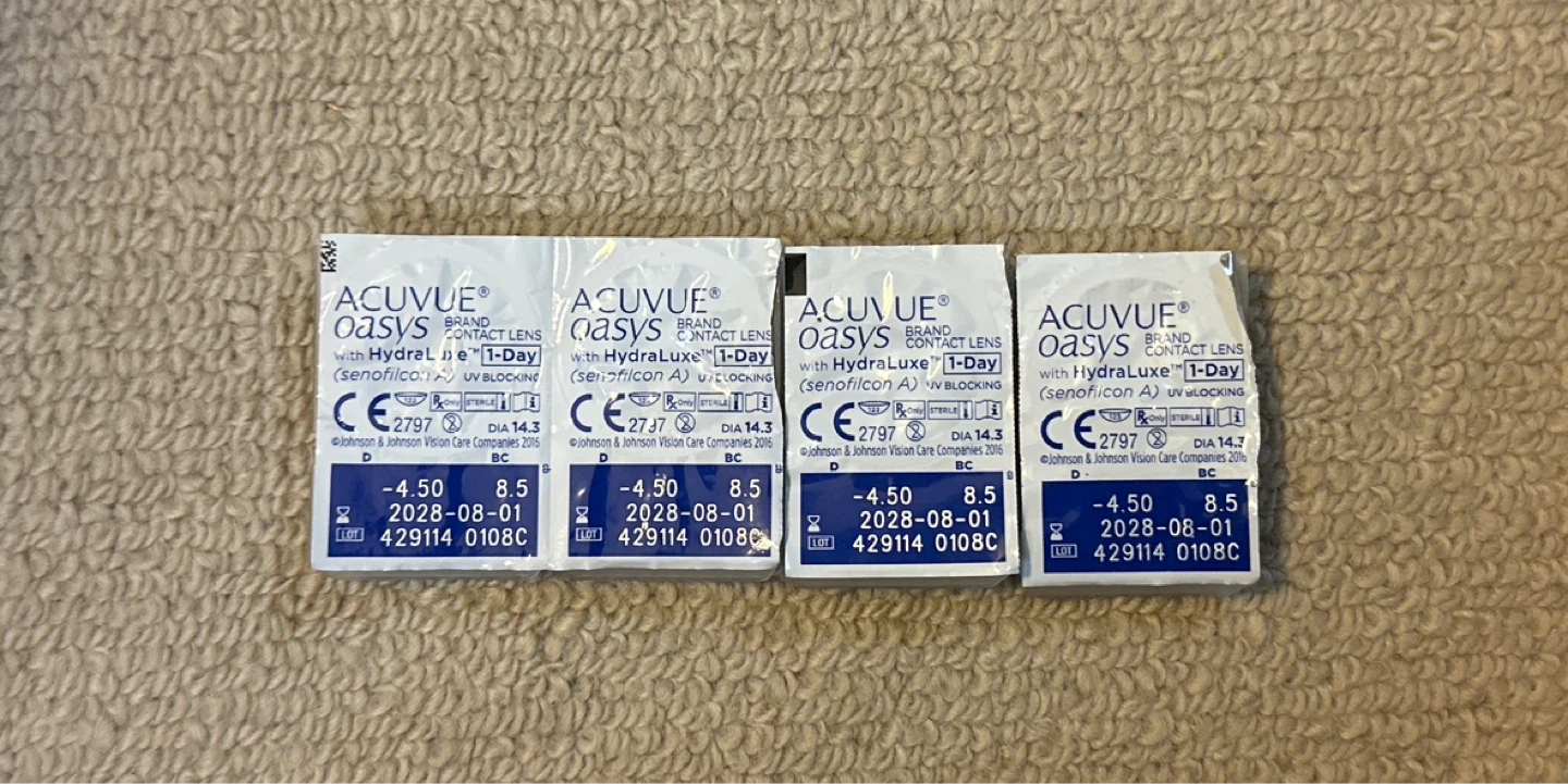 Acuvue Oasys 1-Day Contact Lenses -4.50