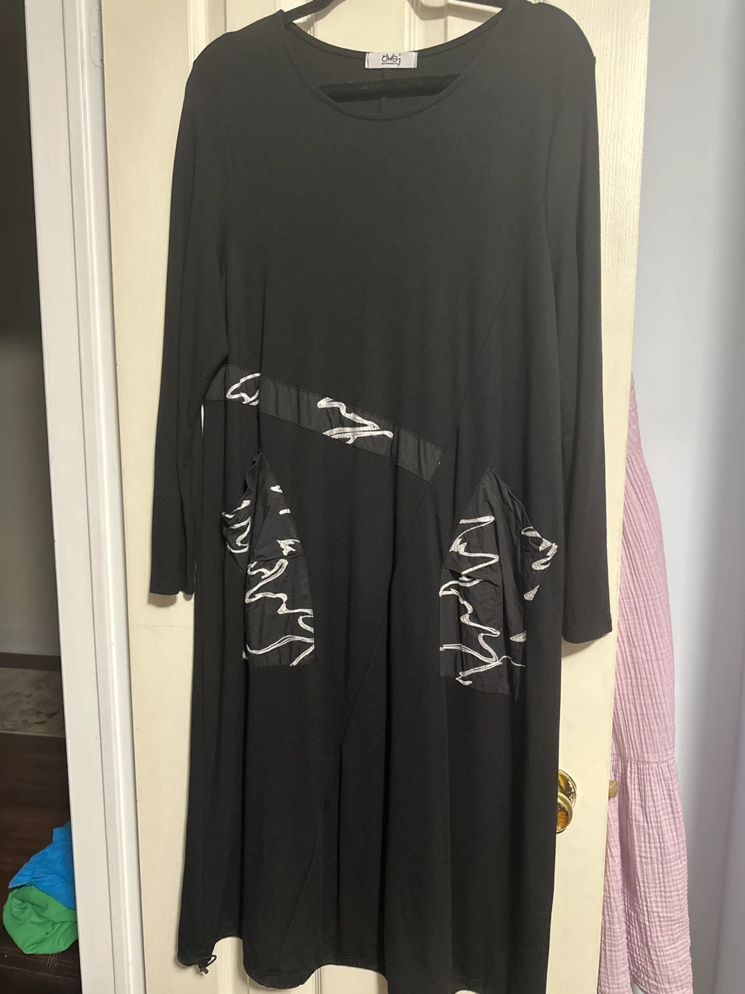 Black Graphic Print Dress - photo 2