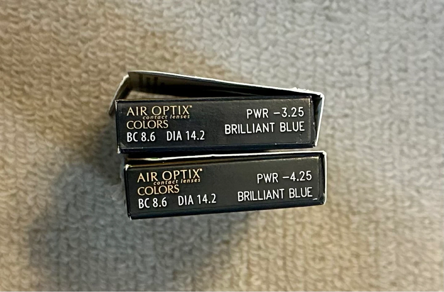 Air Optix Colors Contact Lenses Brilliant Blue (3 in Each Pack) - photo 2