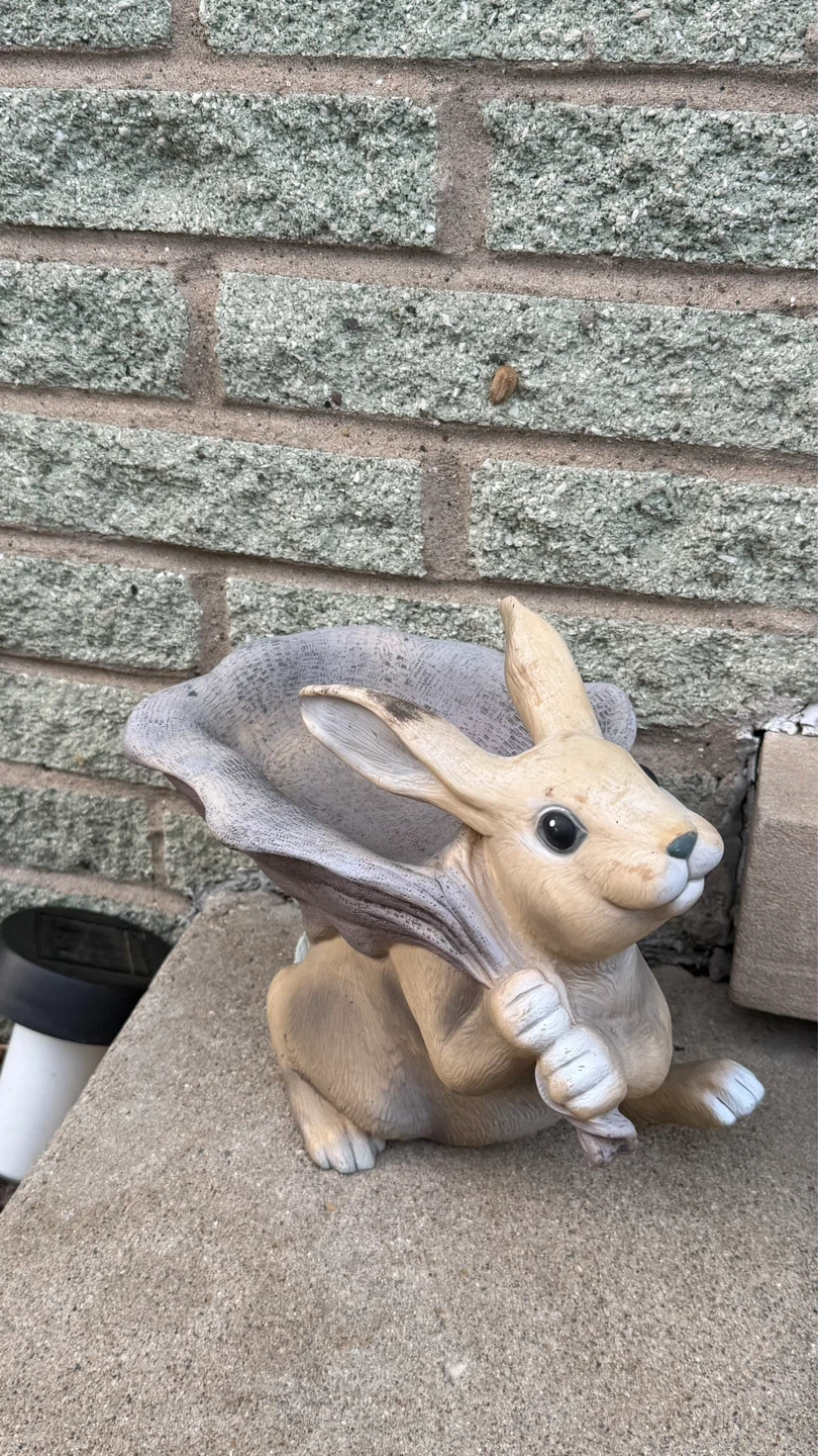 Garden Resin Bunny  statue bird feeder  check more photos - photo 3