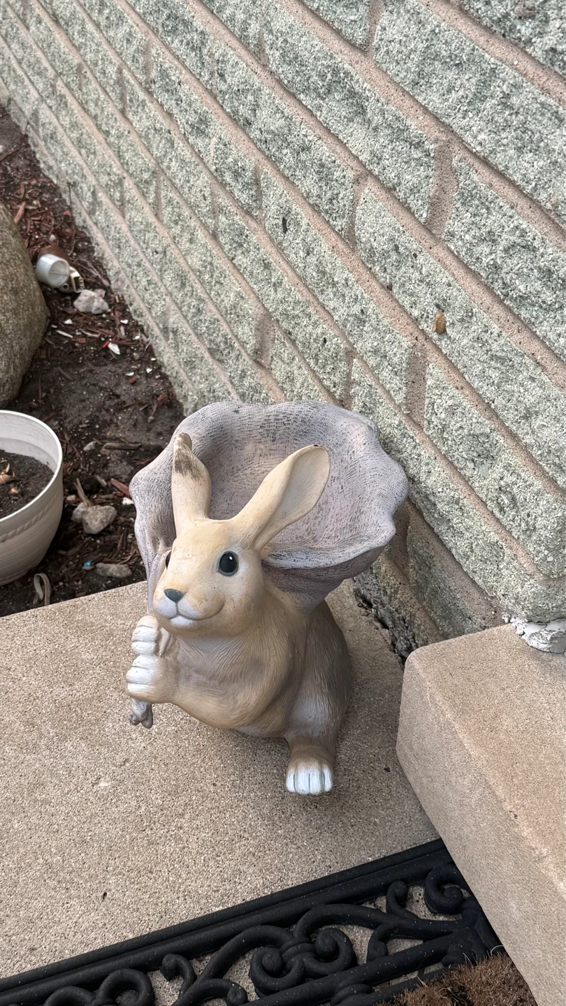 Garden Resin Bunny  statue bird feeder  check more photos - photo 4