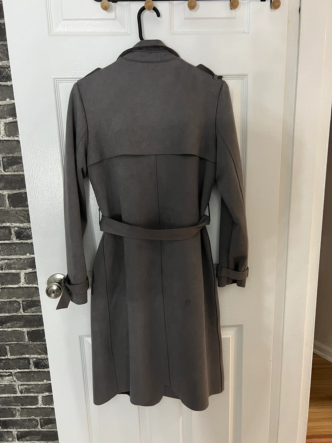 Forever 21 Gray Faux Suede Trench Coat - Size S - photo 2