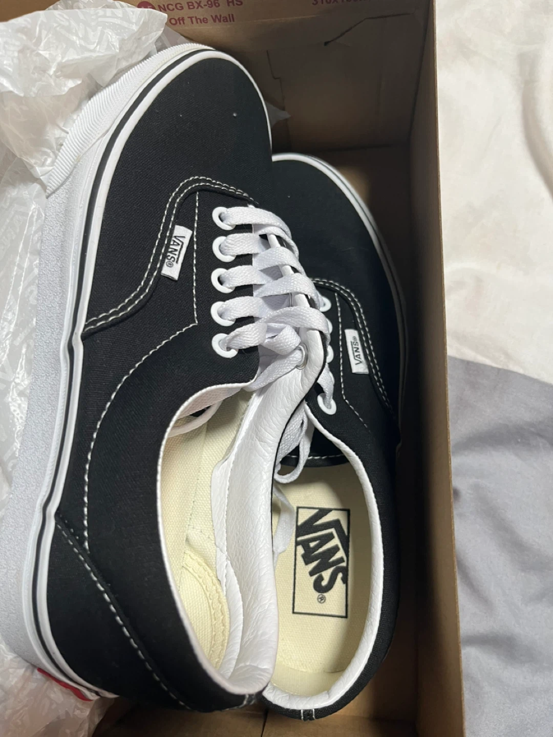 Vans Era Black/White Shoes - photo 2