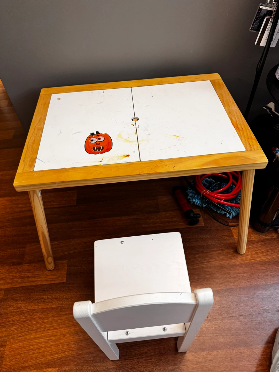 Kids Activity Table with Chair