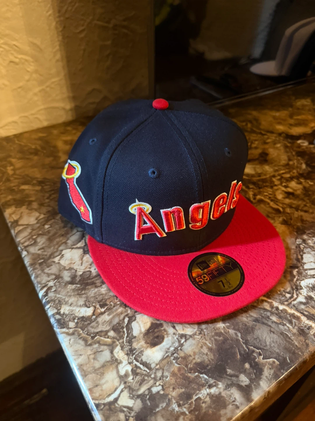 New Era Los Angeles Angels 59FIFTY Fitted Hat Size 7 1/2