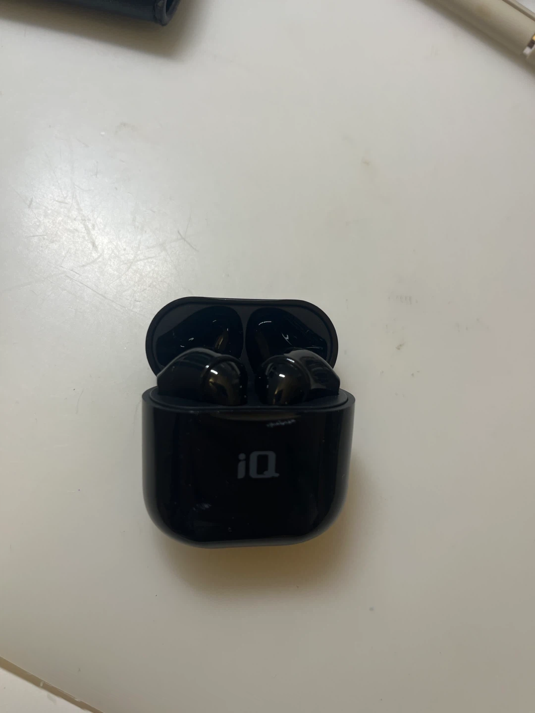 iQ Wireless Earbuds - Black - photo 2