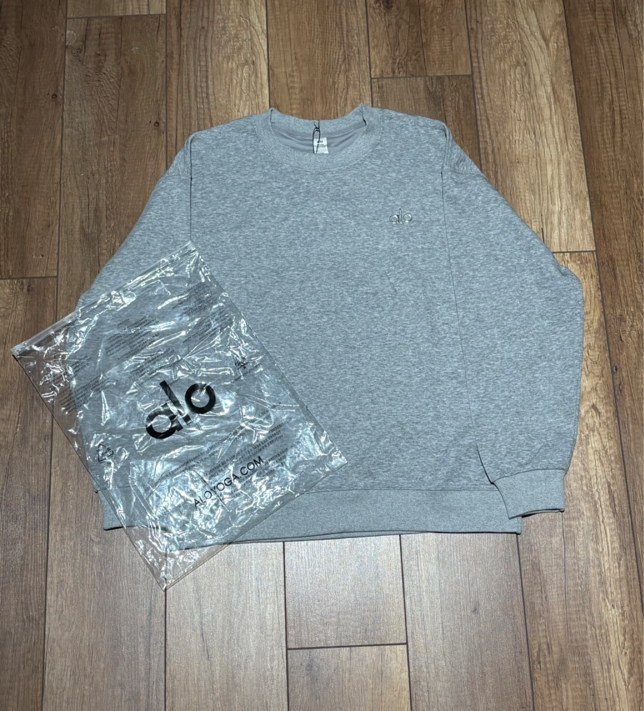 Alo Heather Gray Crewneck Sweater