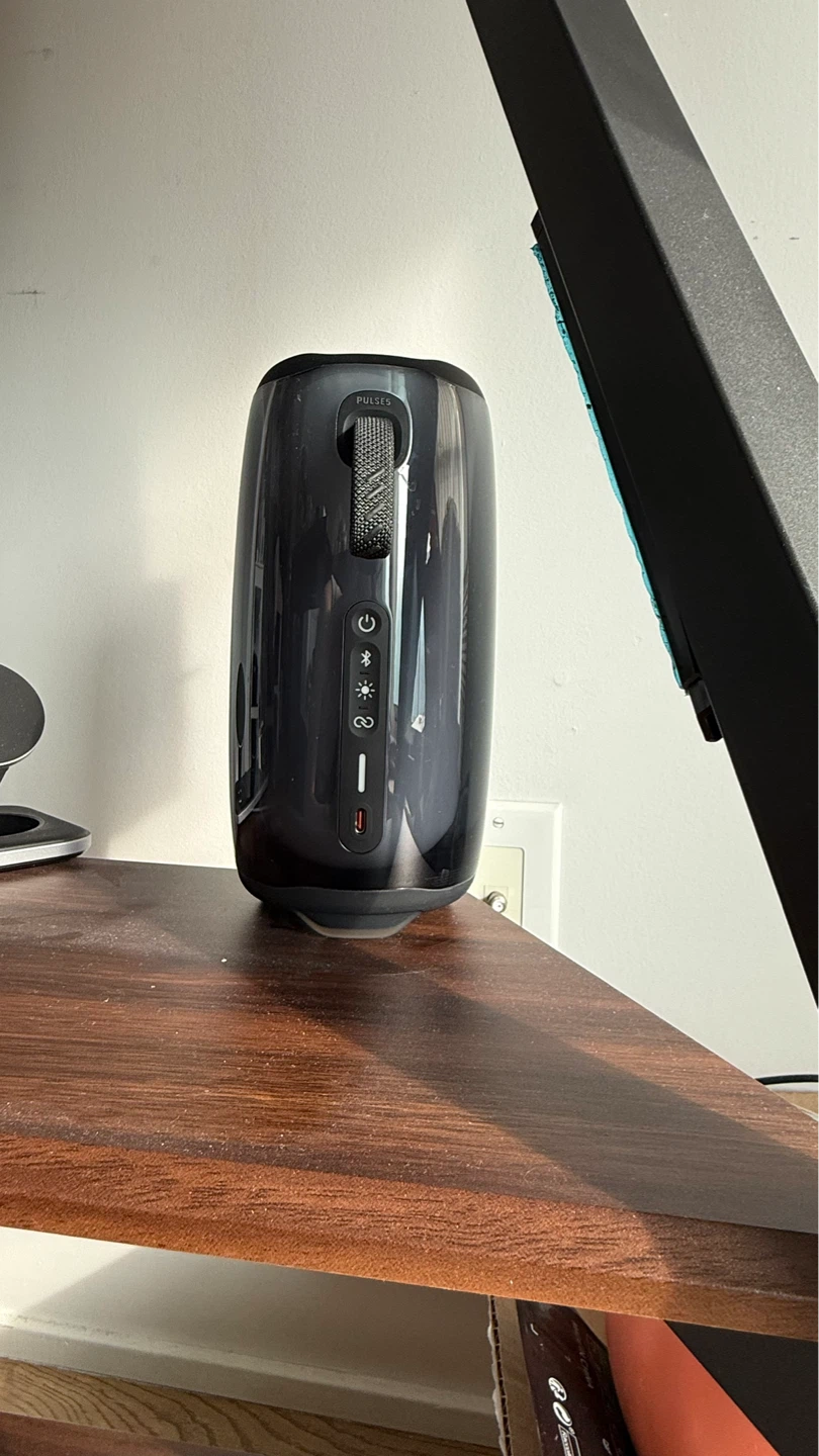 JBL PULSE 5 Portable Bluetooth Speaker
