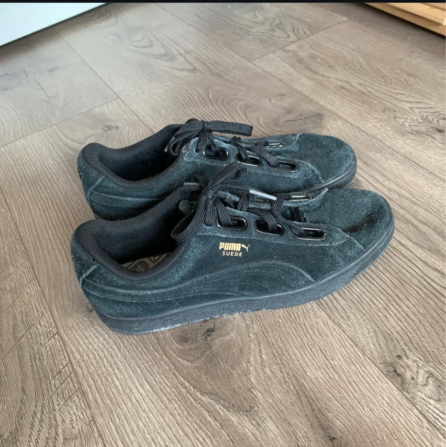 Vintage Puma Black Suede Sneakers - photo 3