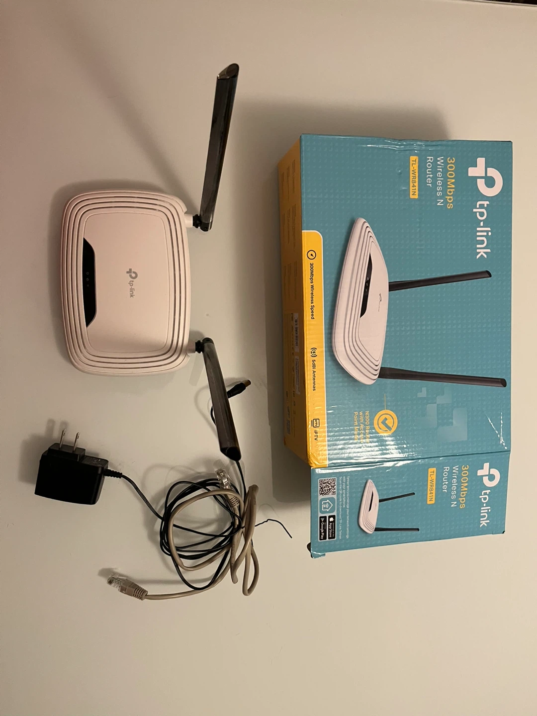 TP-Link TL-WR841N 300Mbps Wireless N Router