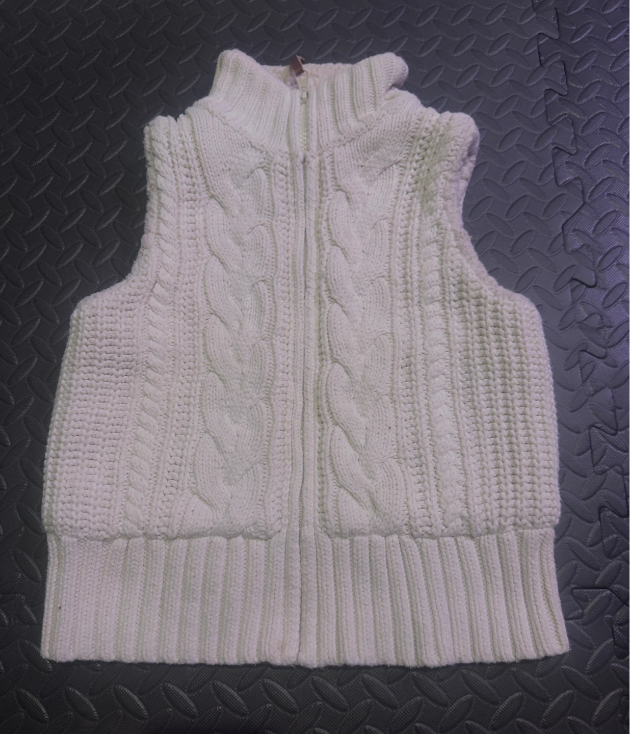 Cream Cable Knit Zipper Vest