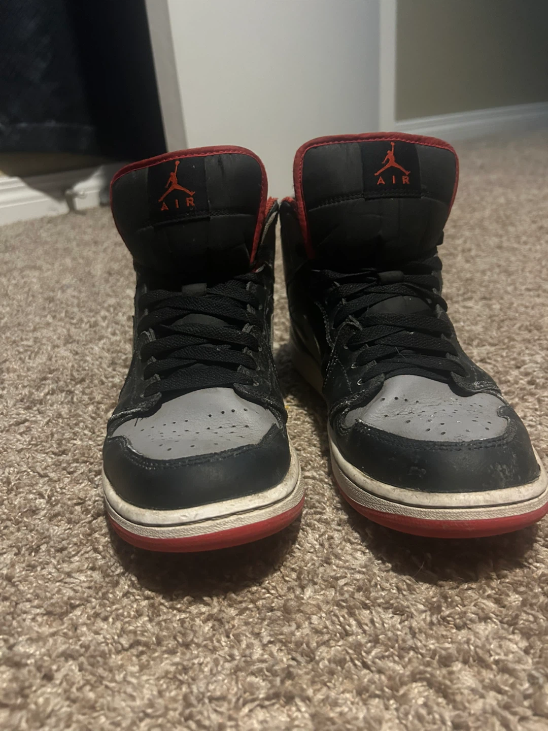 Jordan 1s and Jordan 4s - photo 4
