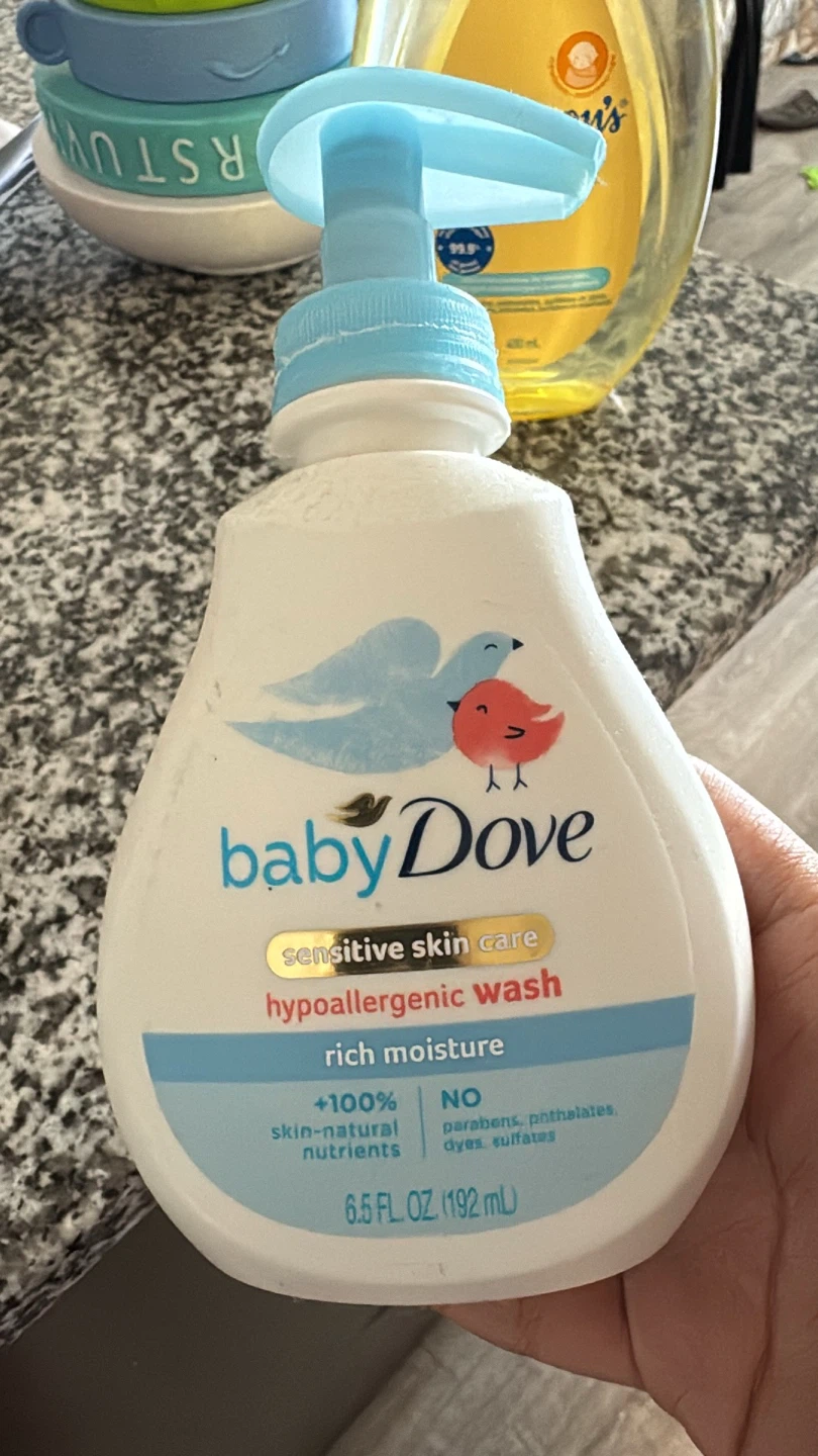 Baby Dove Sensitive Skin Hypoallergenic Wash - Rich Moisture