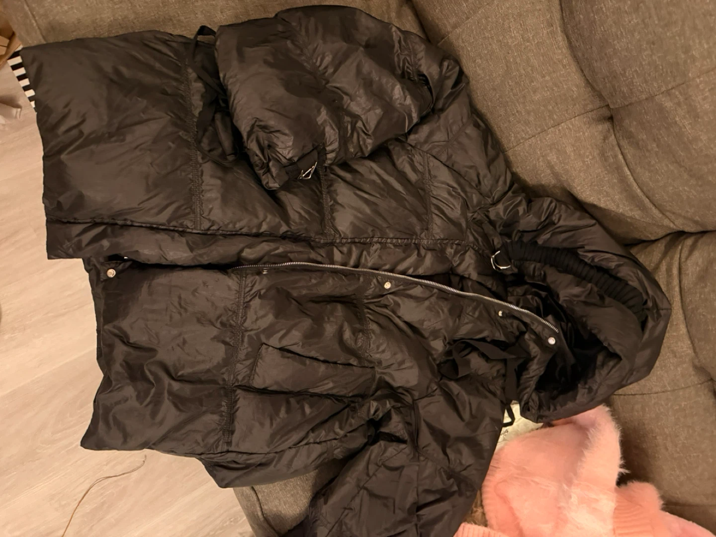 Black Puffer Jacket - photo 2