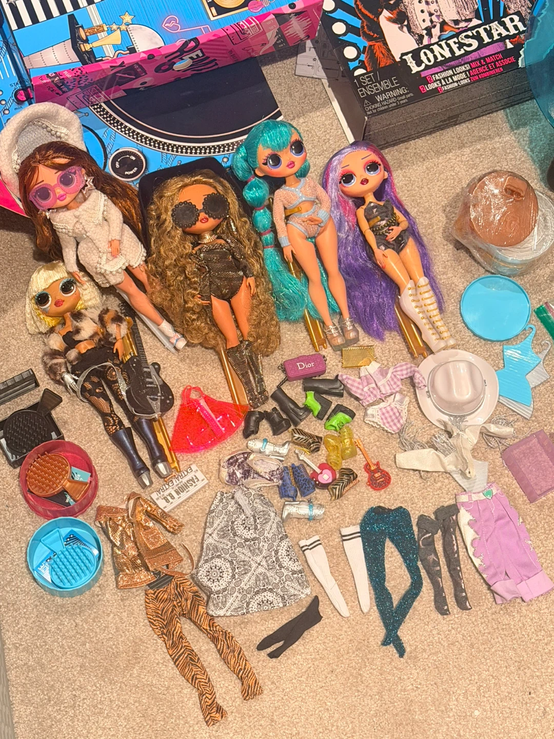 LOL Surprise OMG Remix Doll Set - Lone Star