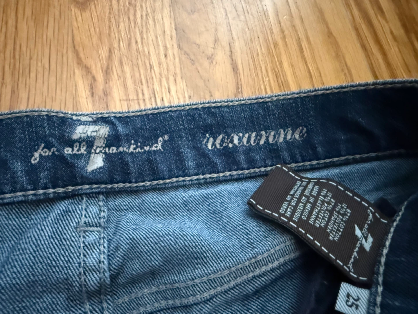7 For All Mankind Roxanne Jeans - Size 25 - photo 3