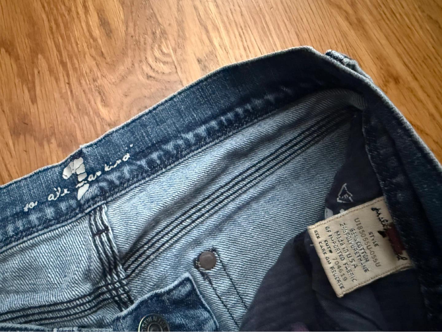 7 For All Mankind Cropped Jeans Size 26 - photo 3