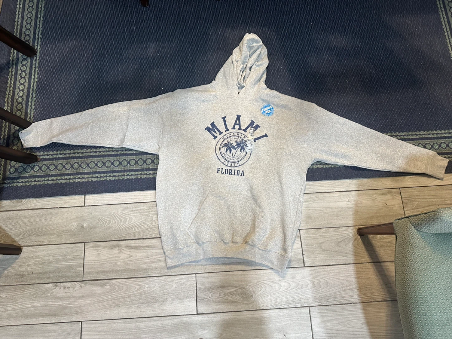 Grey Miami sweater x-large