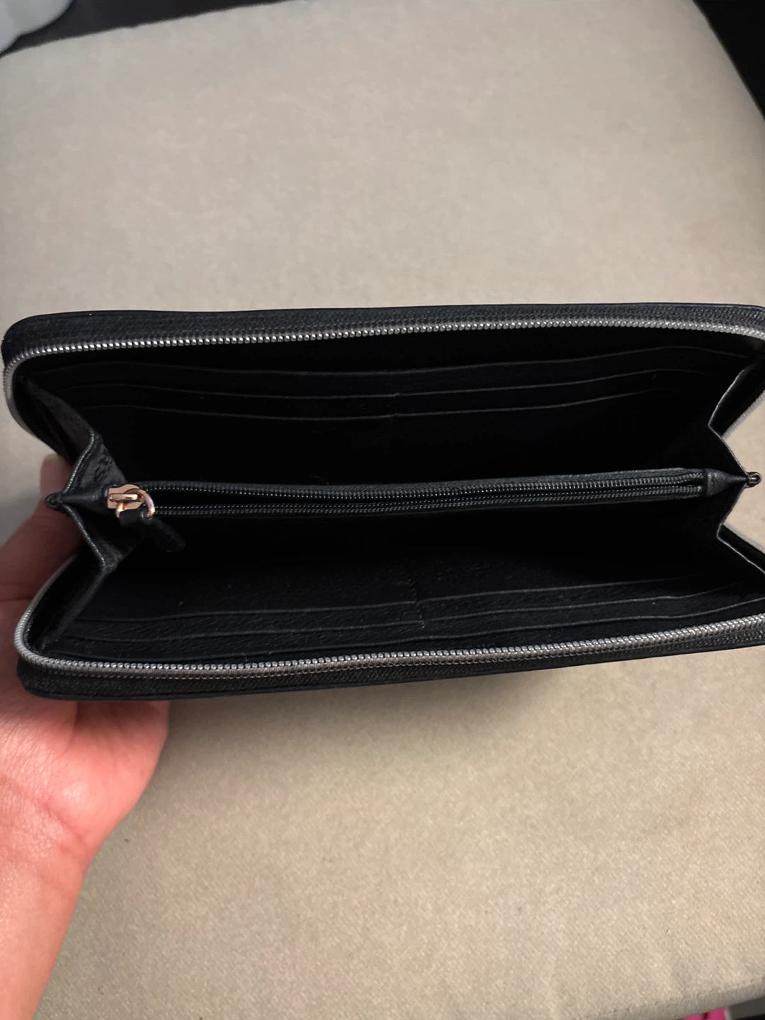 Michael Kors Black Leather Zip Around Wallet - photo 2