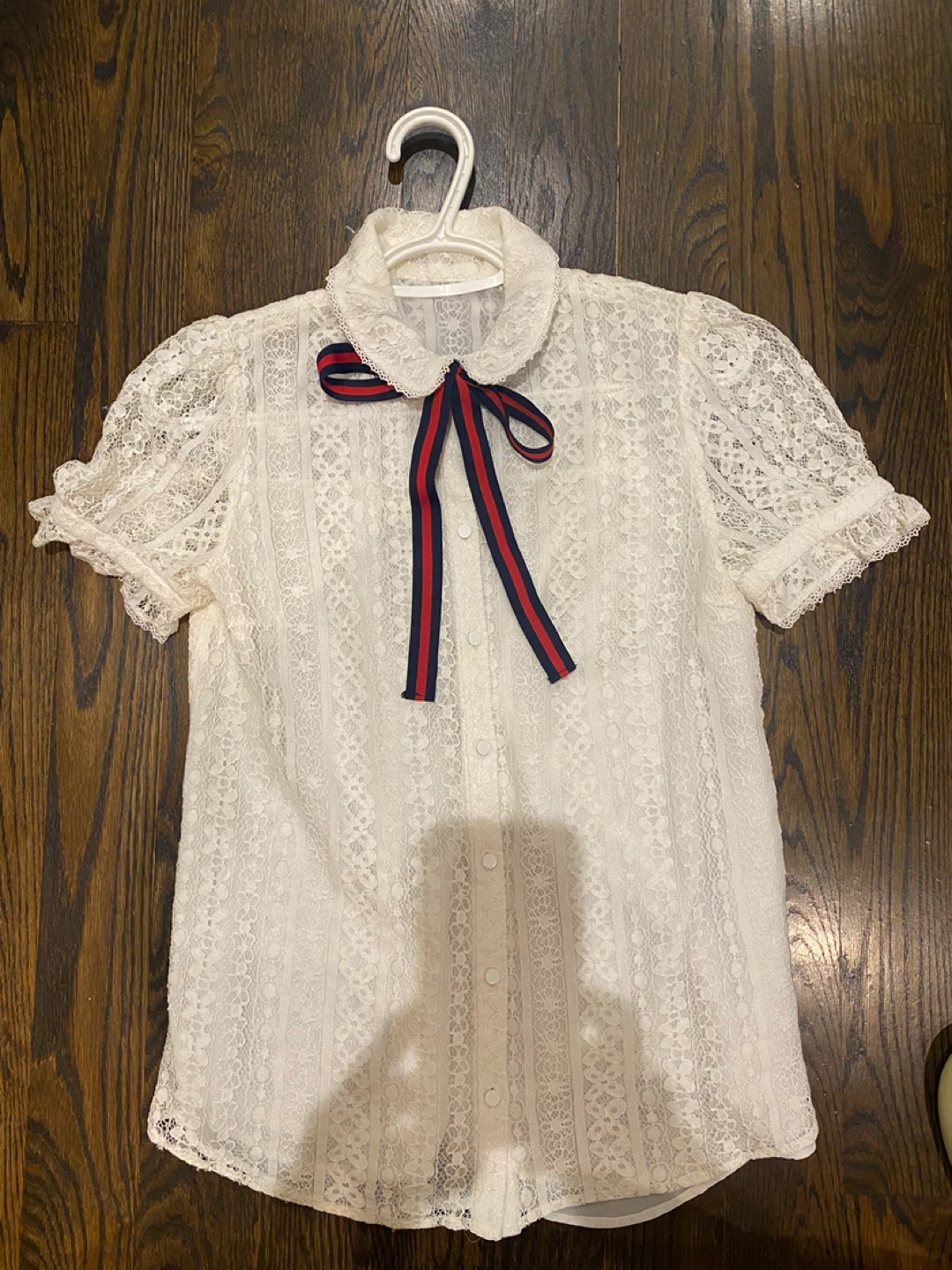 White Lace Short-Sleeve Blouse with Bow - photo 2