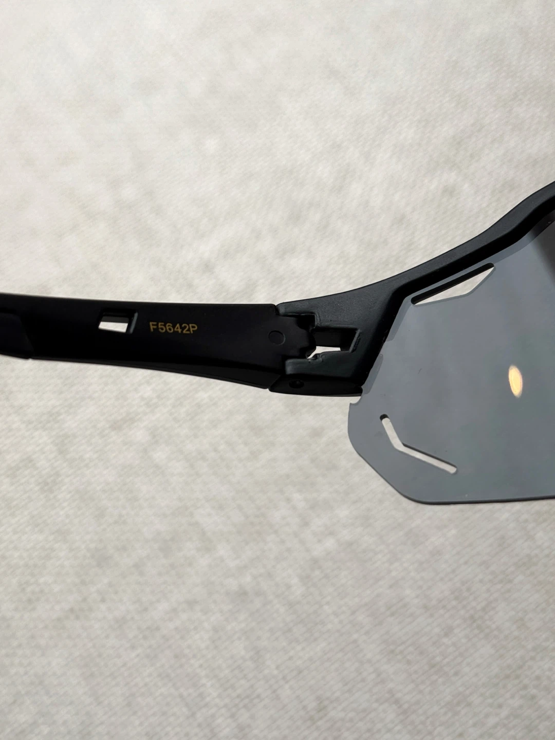 Black Shield Sport Sunglasses UV400 - photo 2