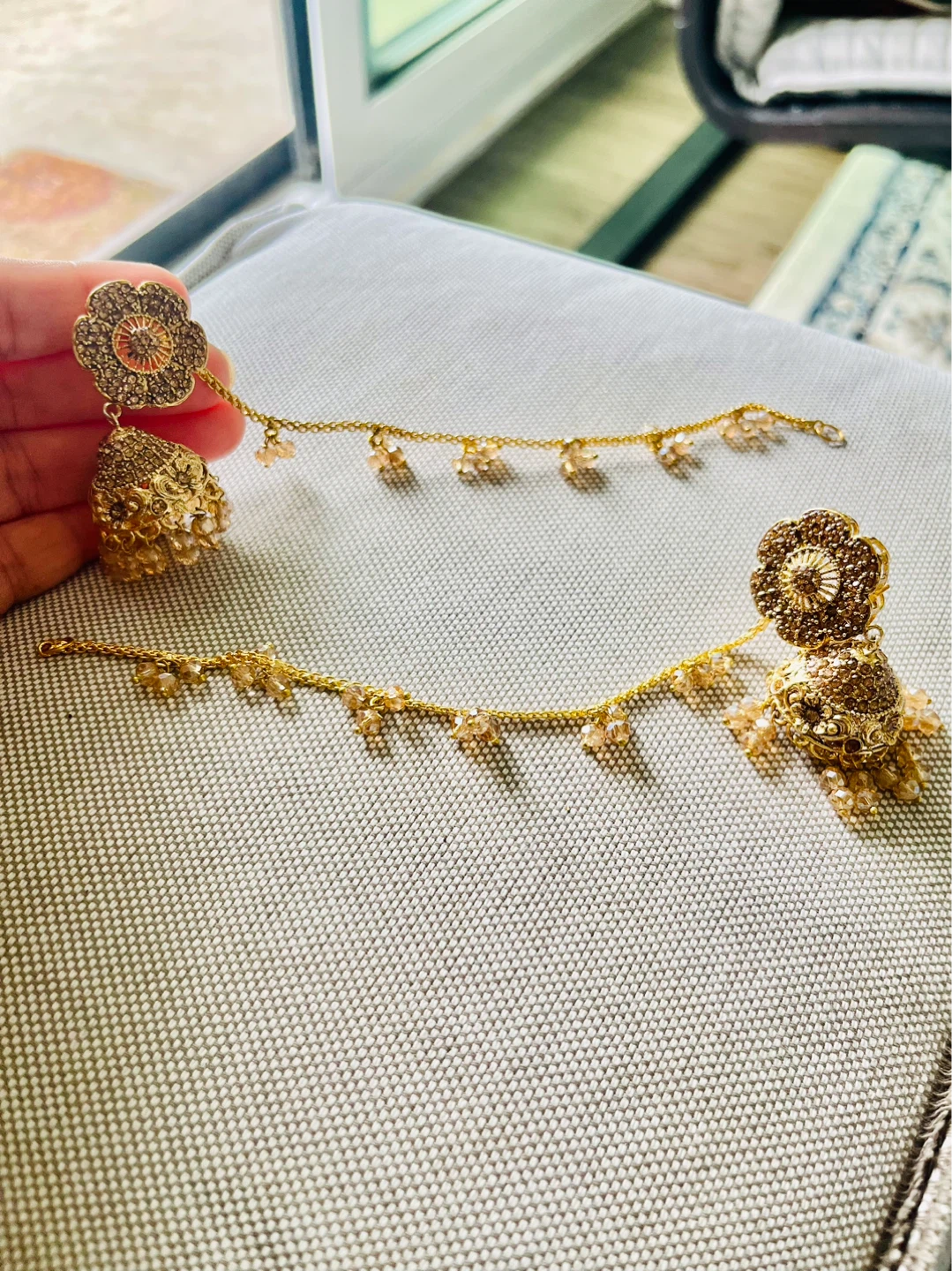 Earrings with saharey new