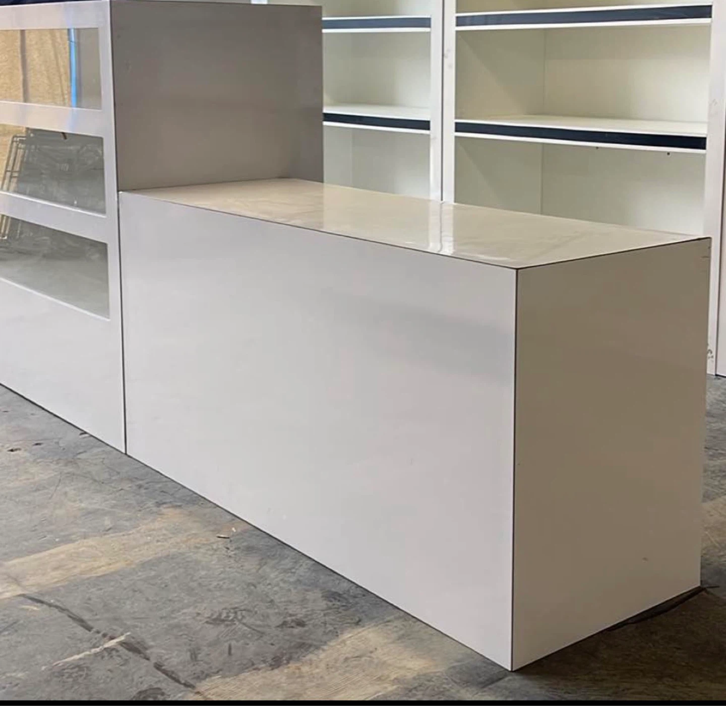 Retail Glass showcase plus counter - photo 3