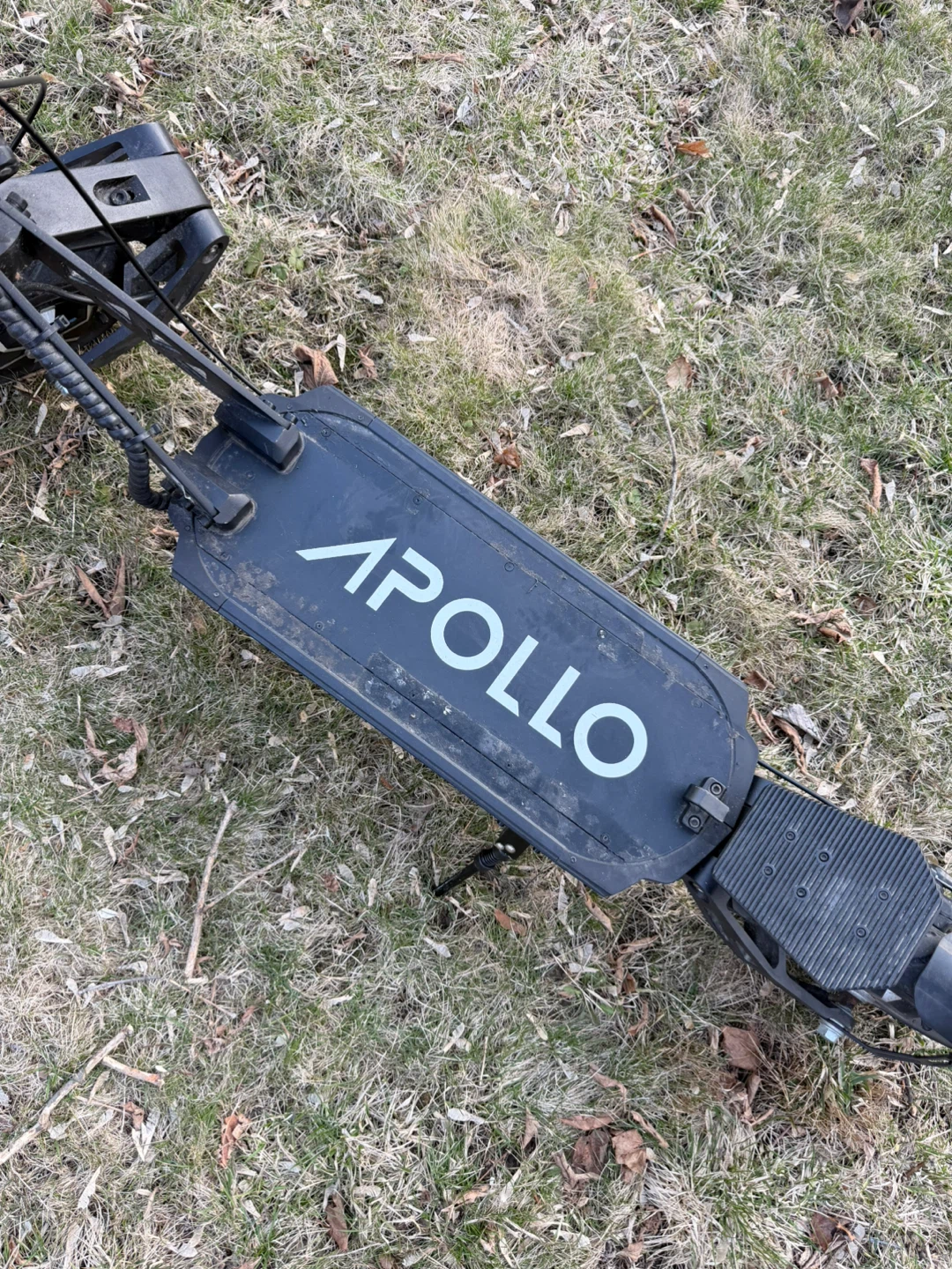 Apollo ‘Ghost’ Scooter - Black - photo 2