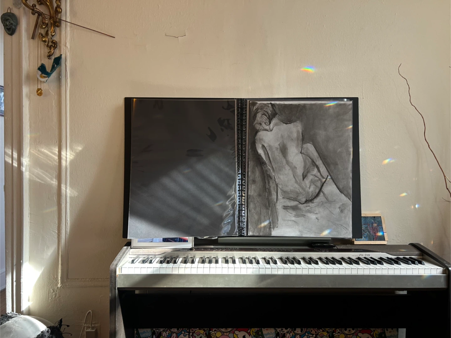 Female Figure Study - Original Charcoal Drawing - 18x24 - photo 2