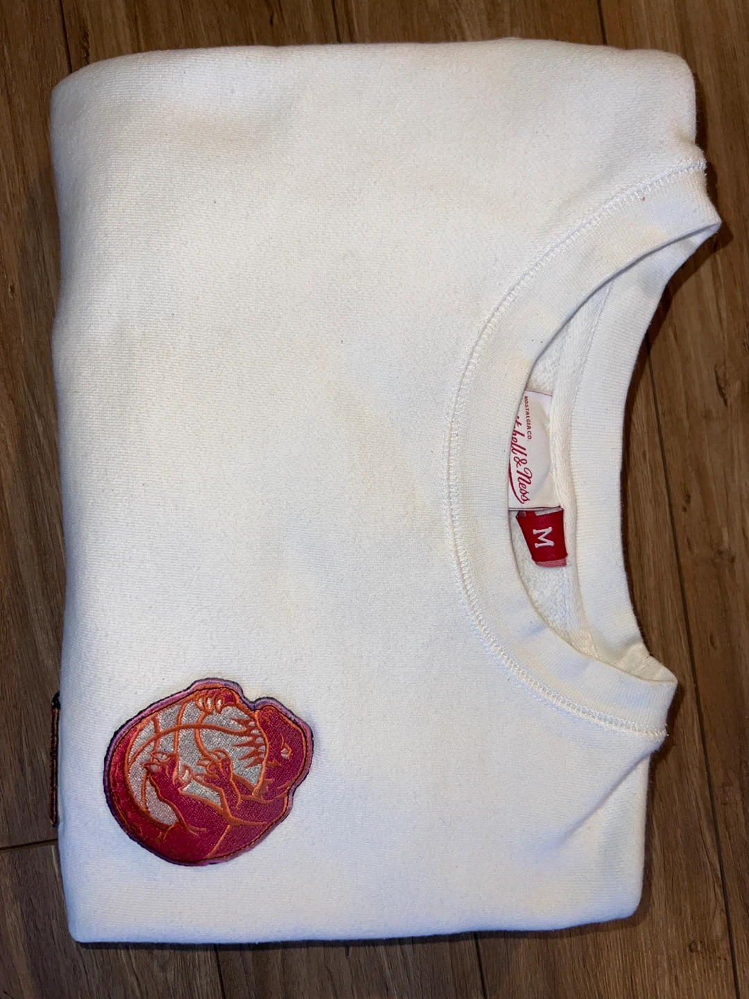 Mitchell & Ness Toronto Raptors White Crewneck Sweatshirt - photo 3