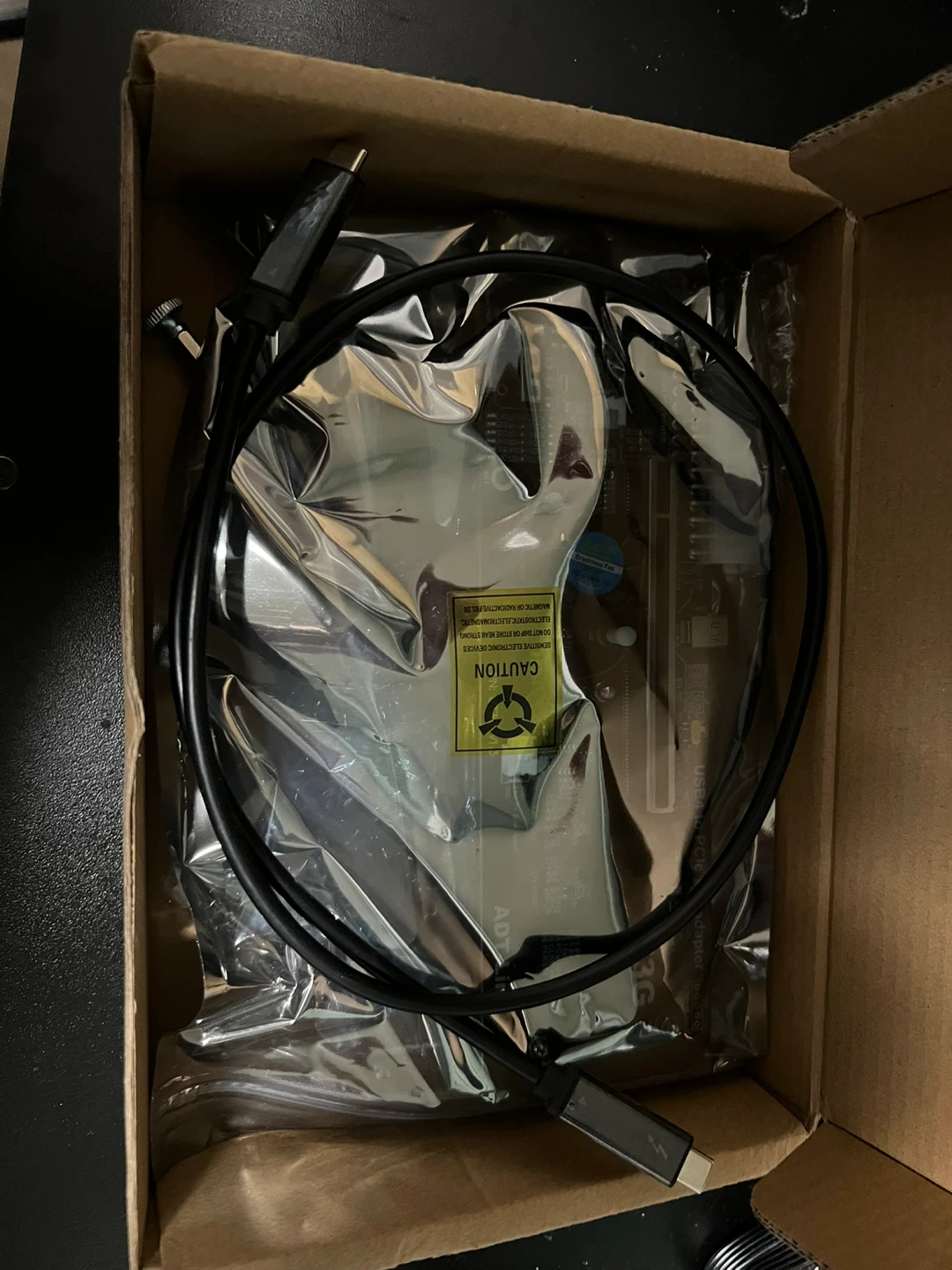 ADT-UT3G eGPU USB 4/Thunderbolt to PCIe Adapter - photo 2