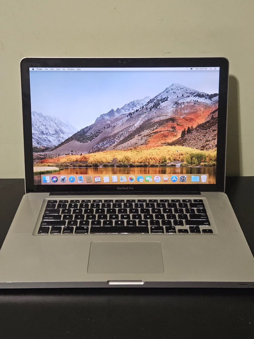🔥 15” MacBook Pro - i7 3.3GHz | 16GB RAM | 1TB HD (WOW!)