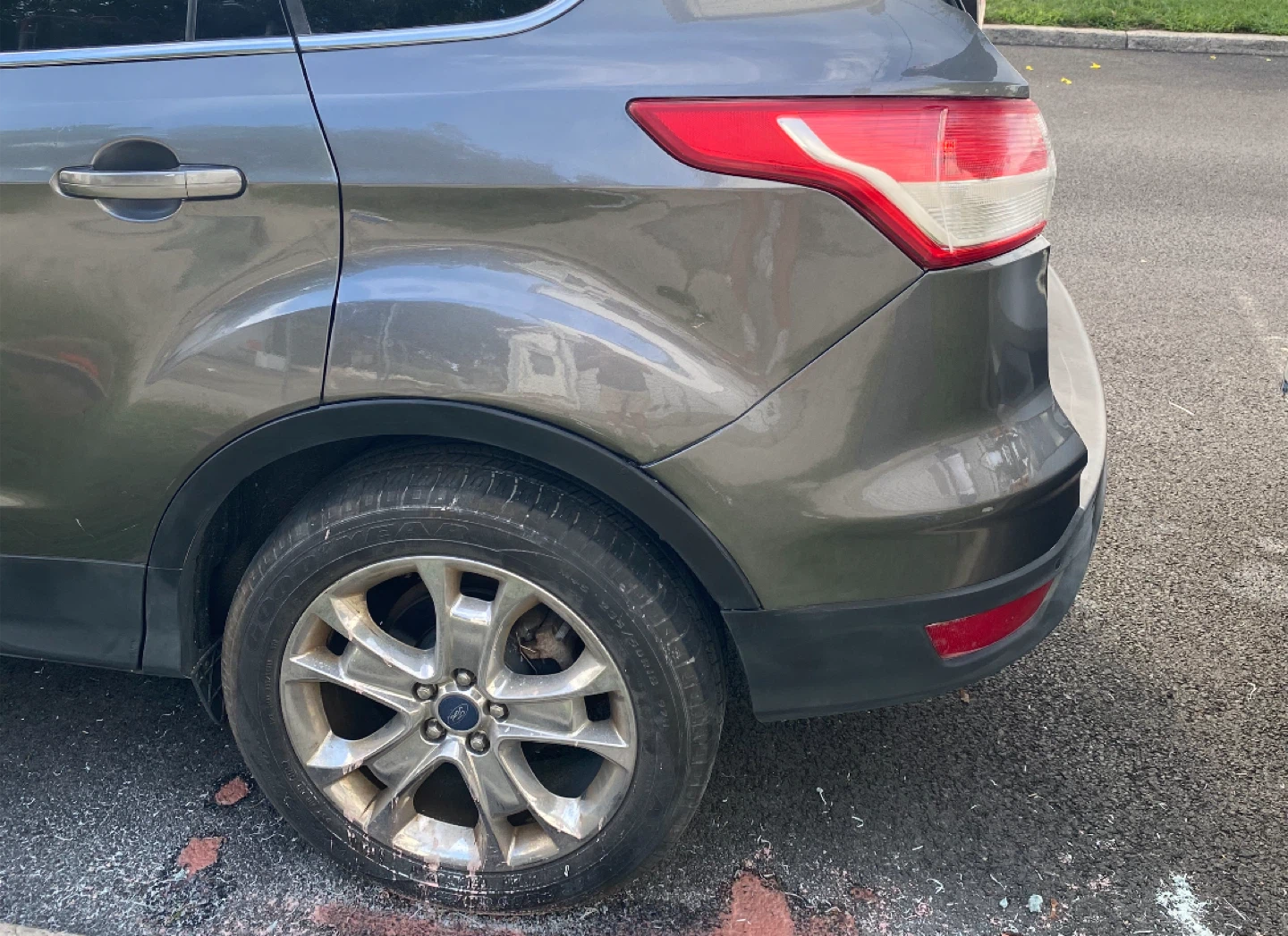 Fender Damage mobile body work - photo 2