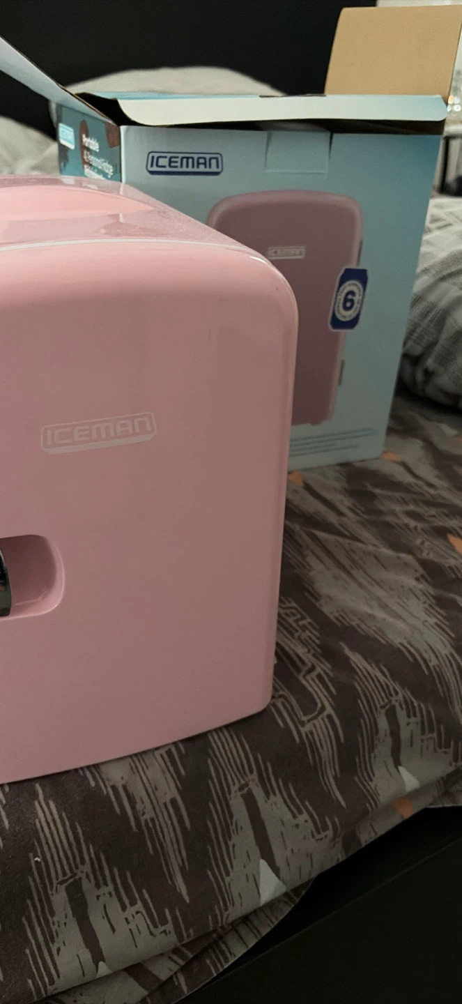 ICEMAN Pink Portable Mini Fridge - photo 2
