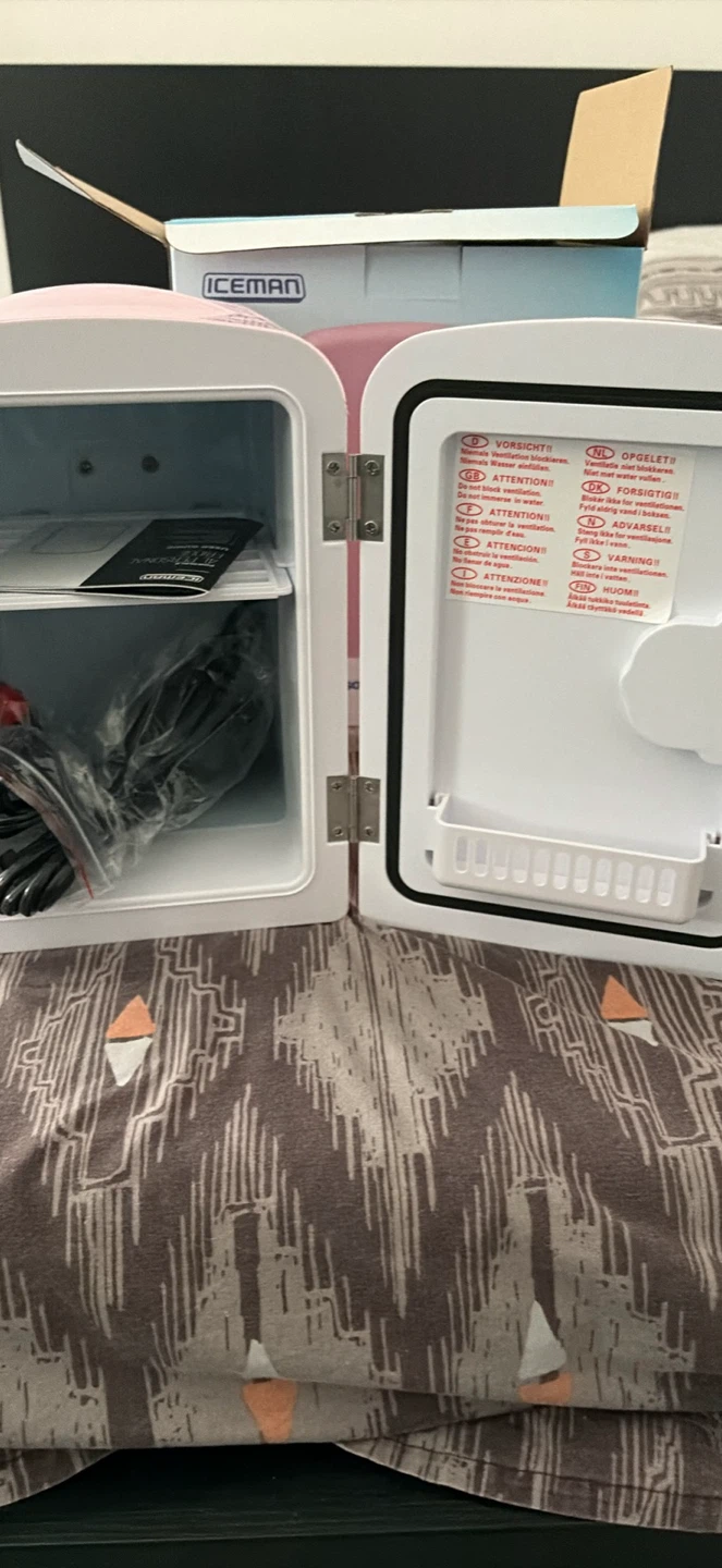 ICEMAN Pink Portable Mini Fridge - photo 3